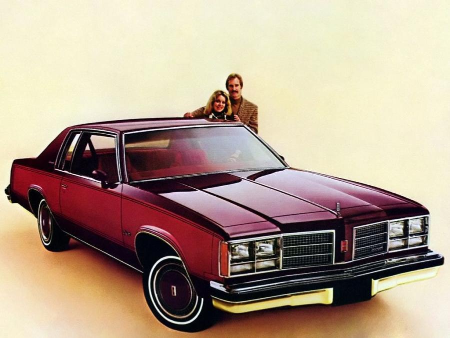 Oldsmobile Delta 88 Holiday Coupe '1978